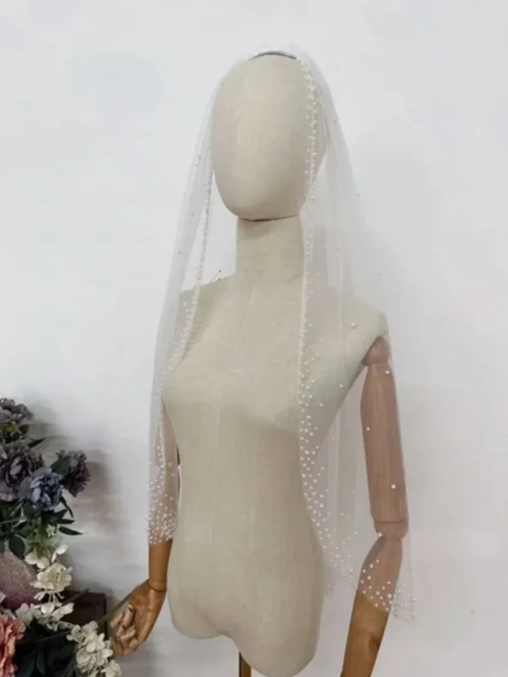 Short Pearl Beaded Wedding Veil